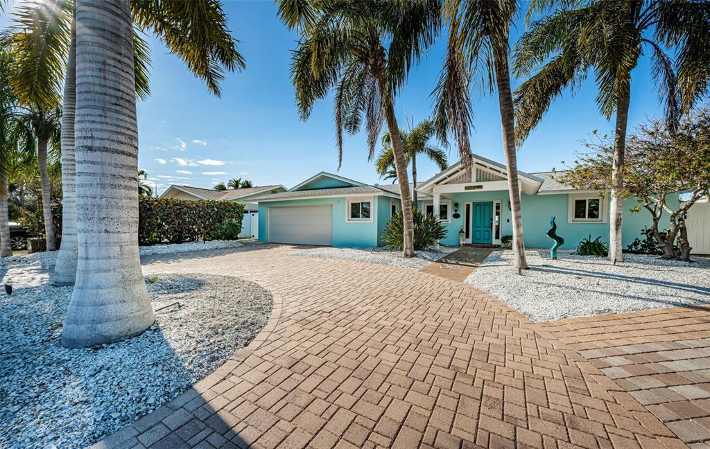 2910 ALTON DRIVE, ST PETE BEACH, FL — photo 4 of 30