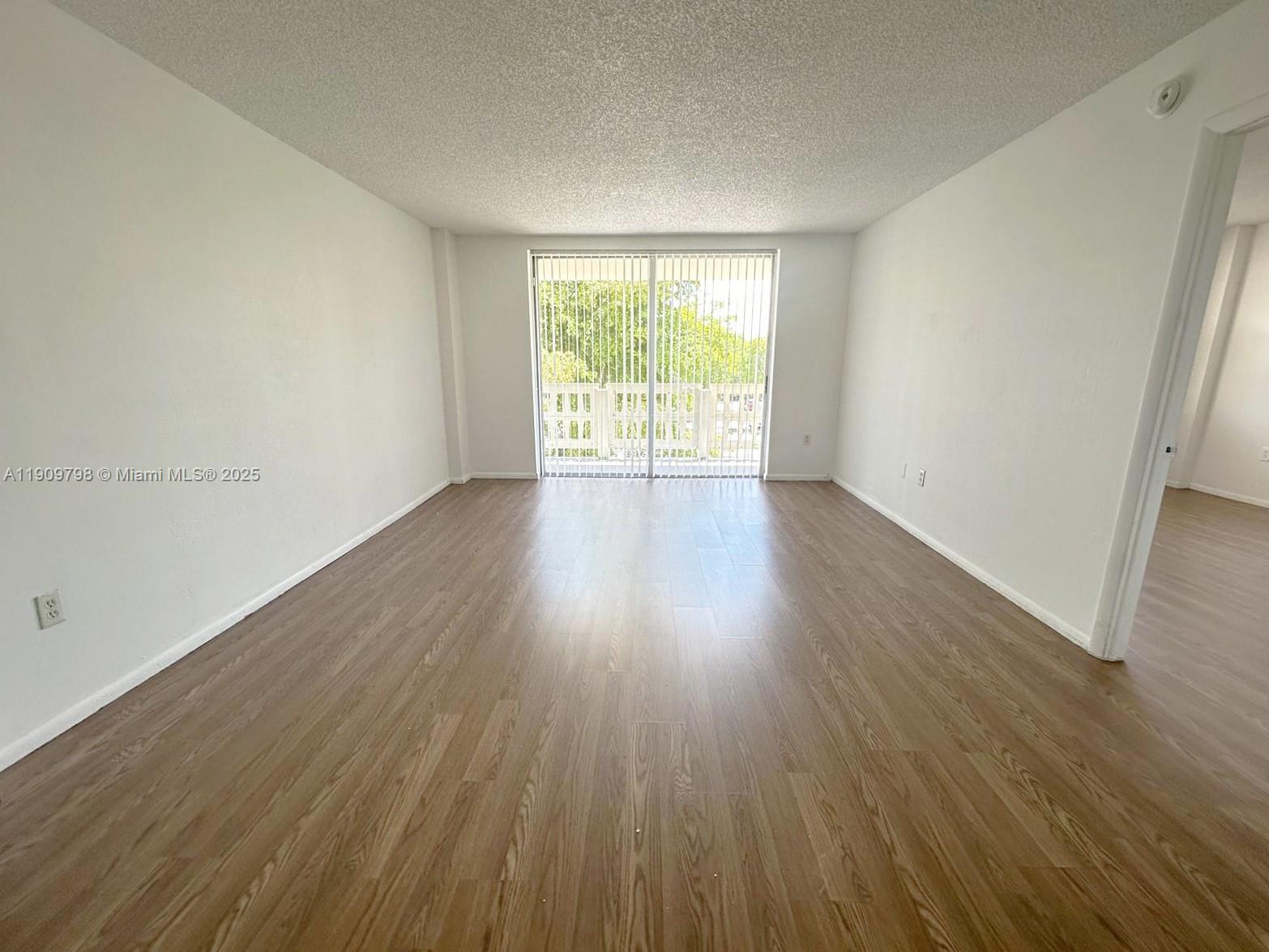 15600 NW 7th Ave # 301, Miami FL 33169