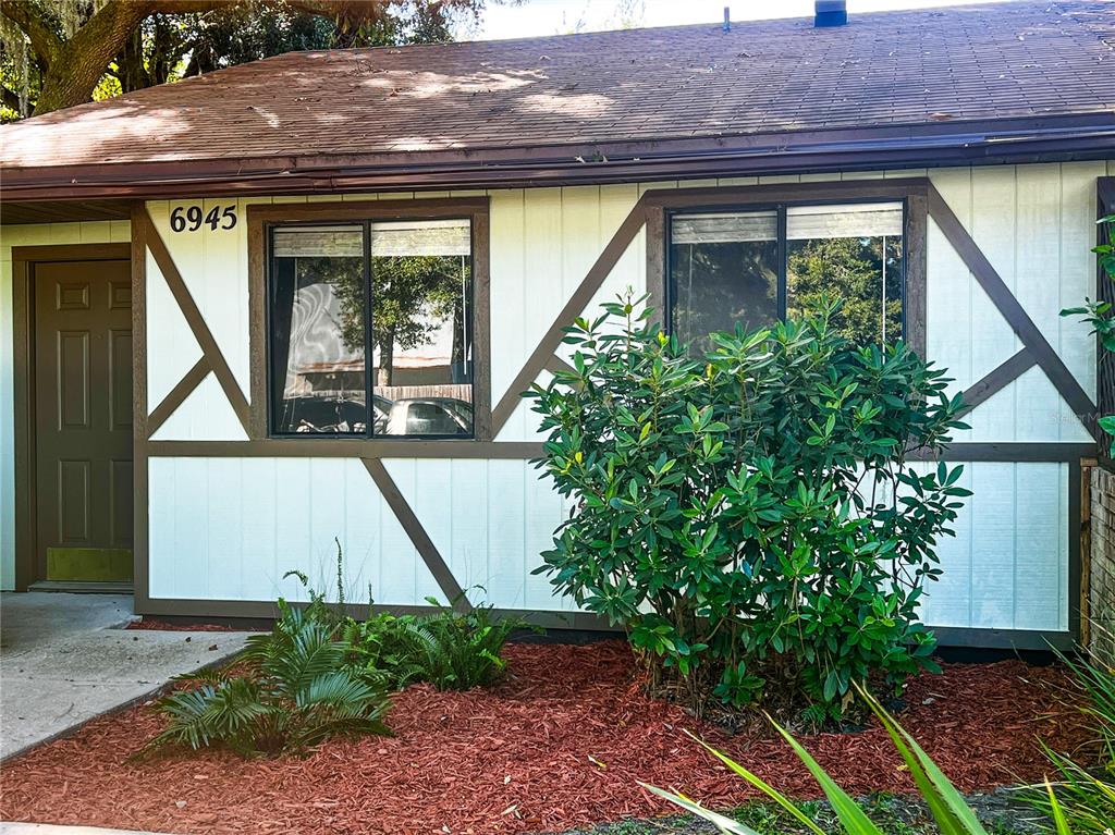 6945 SW 21ST LANE