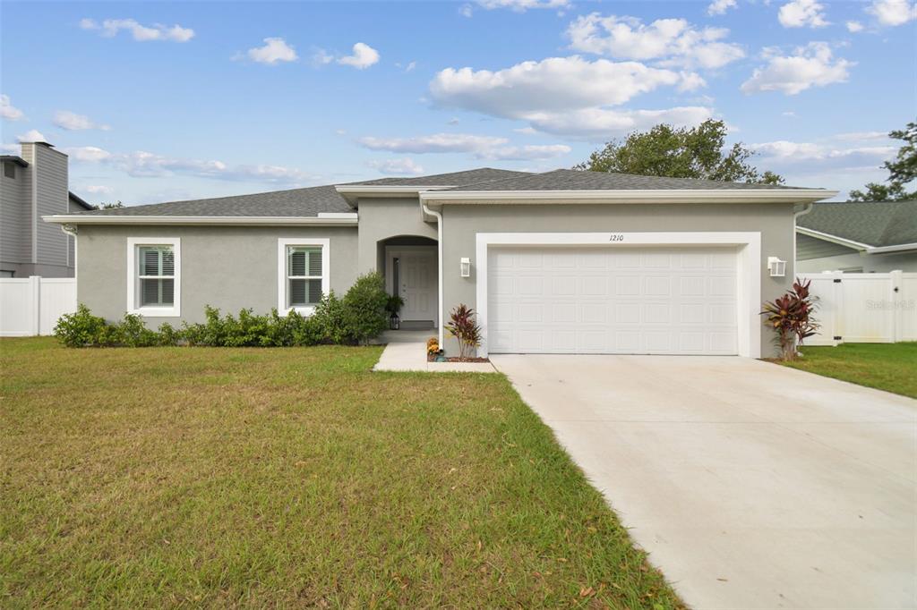 1210 MONTE LAKE DRIVE