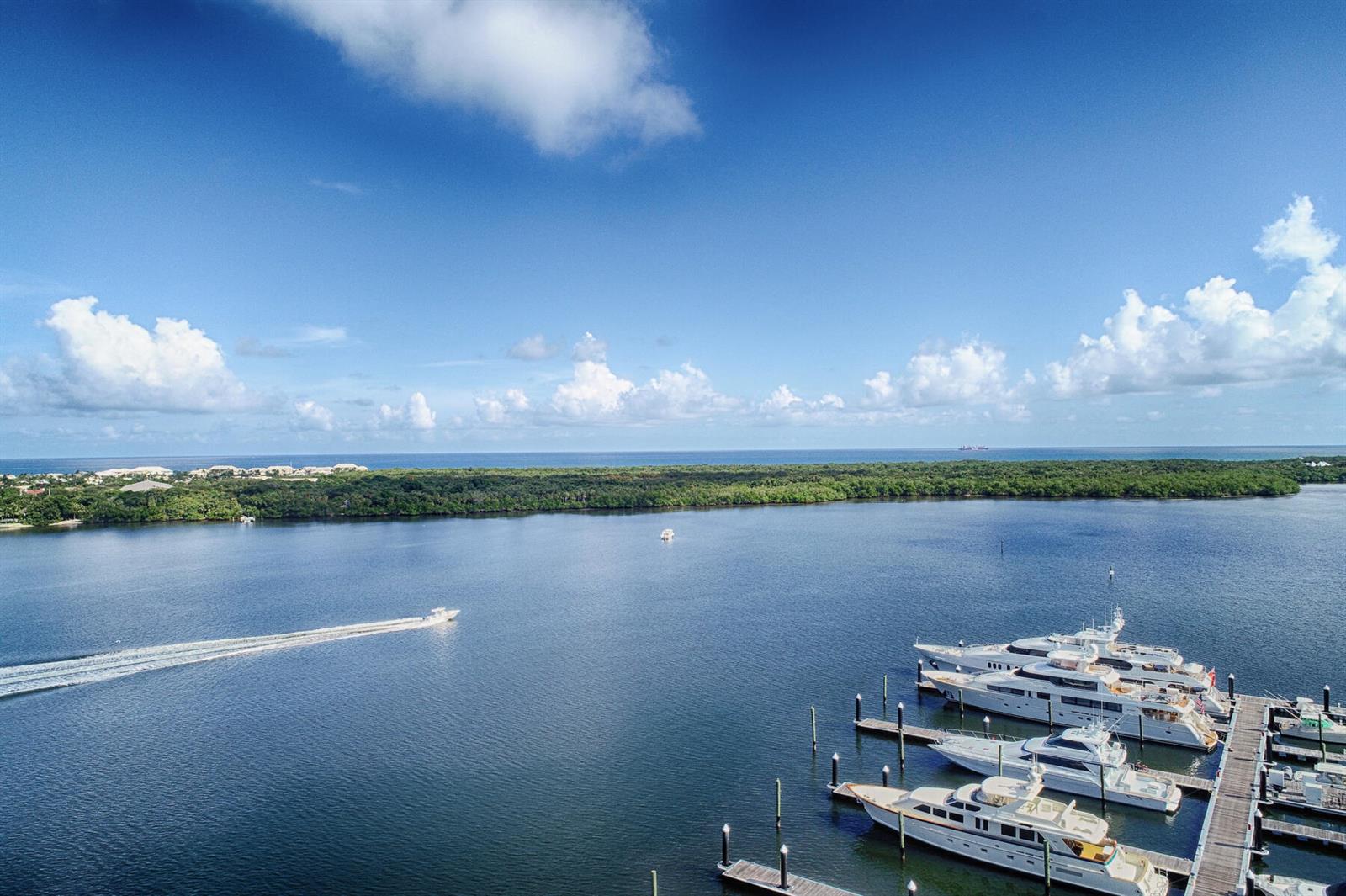 100 Lakeshore Drive # 754, North Palm Beach FL 33408