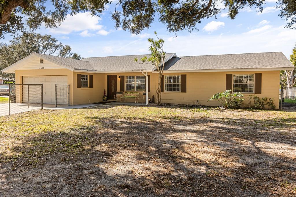9909 JACARANDA AVENUE, CLERMONT, FL — photo 2 of 30