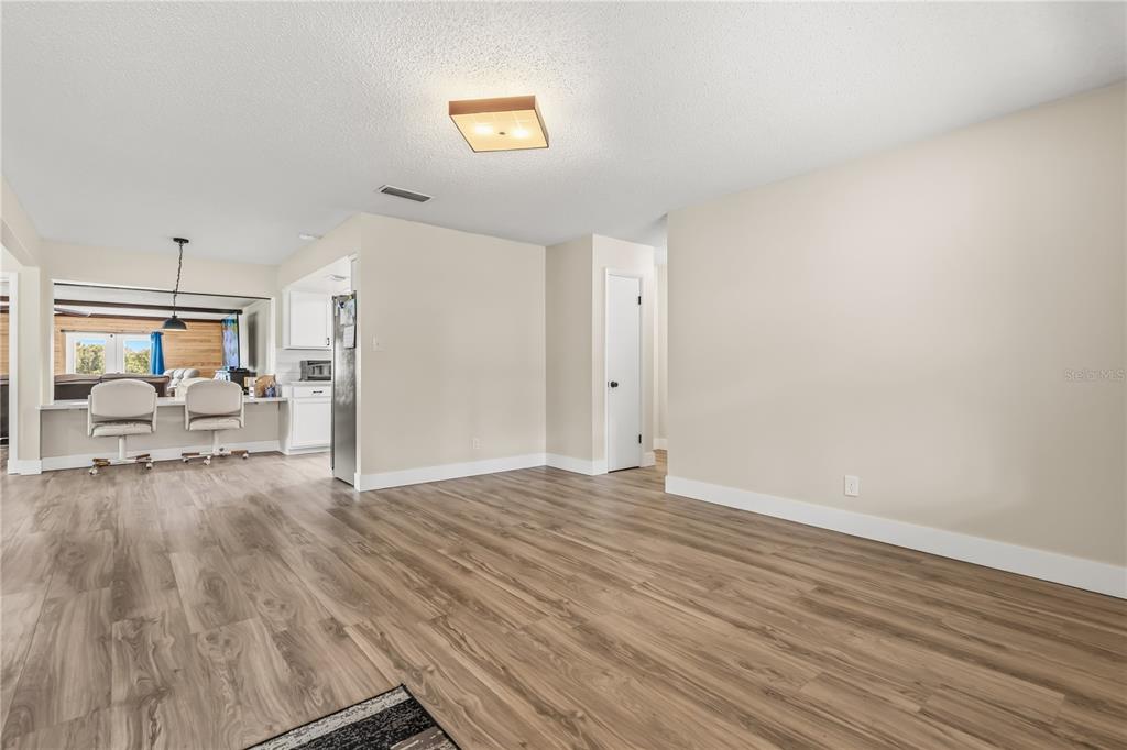 9909 JACARANDA AVENUE, CLERMONT, FL — photo 3 of 30