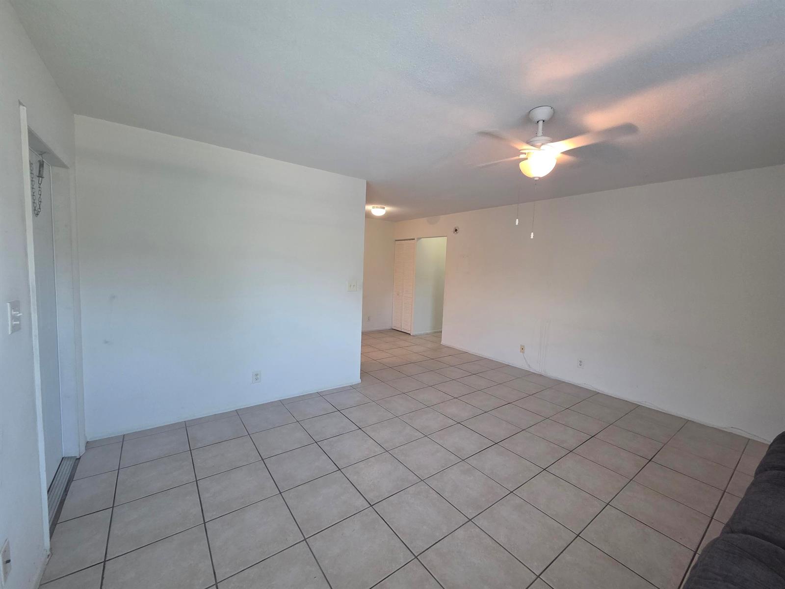 701 SE 15th Street # 12, Fort Lauderdale FL 33316