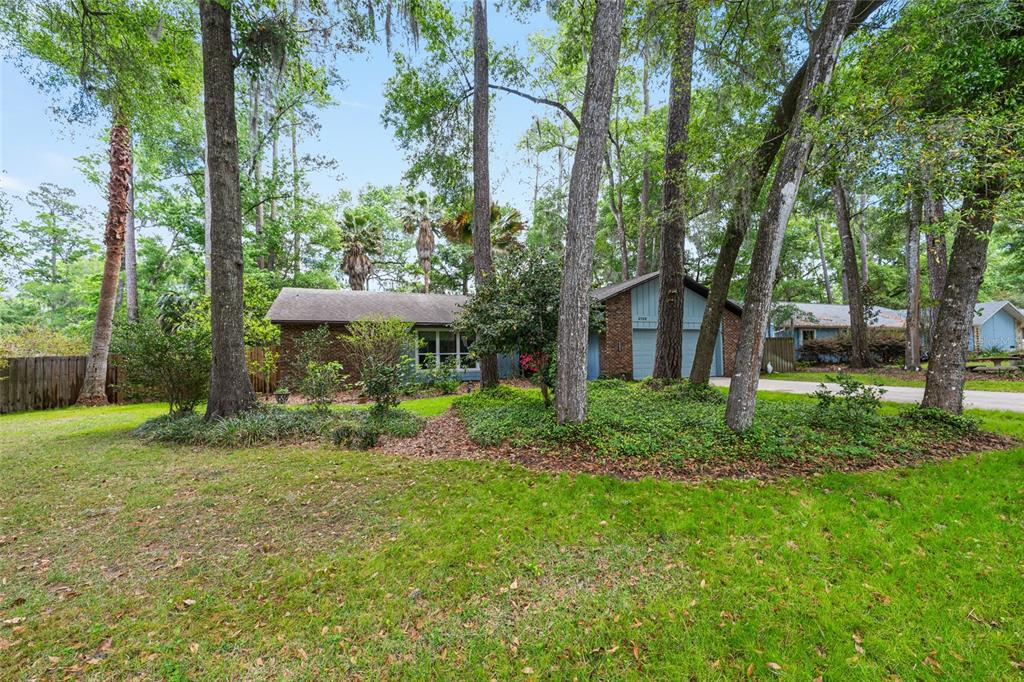 2725 NW 38TH STREET