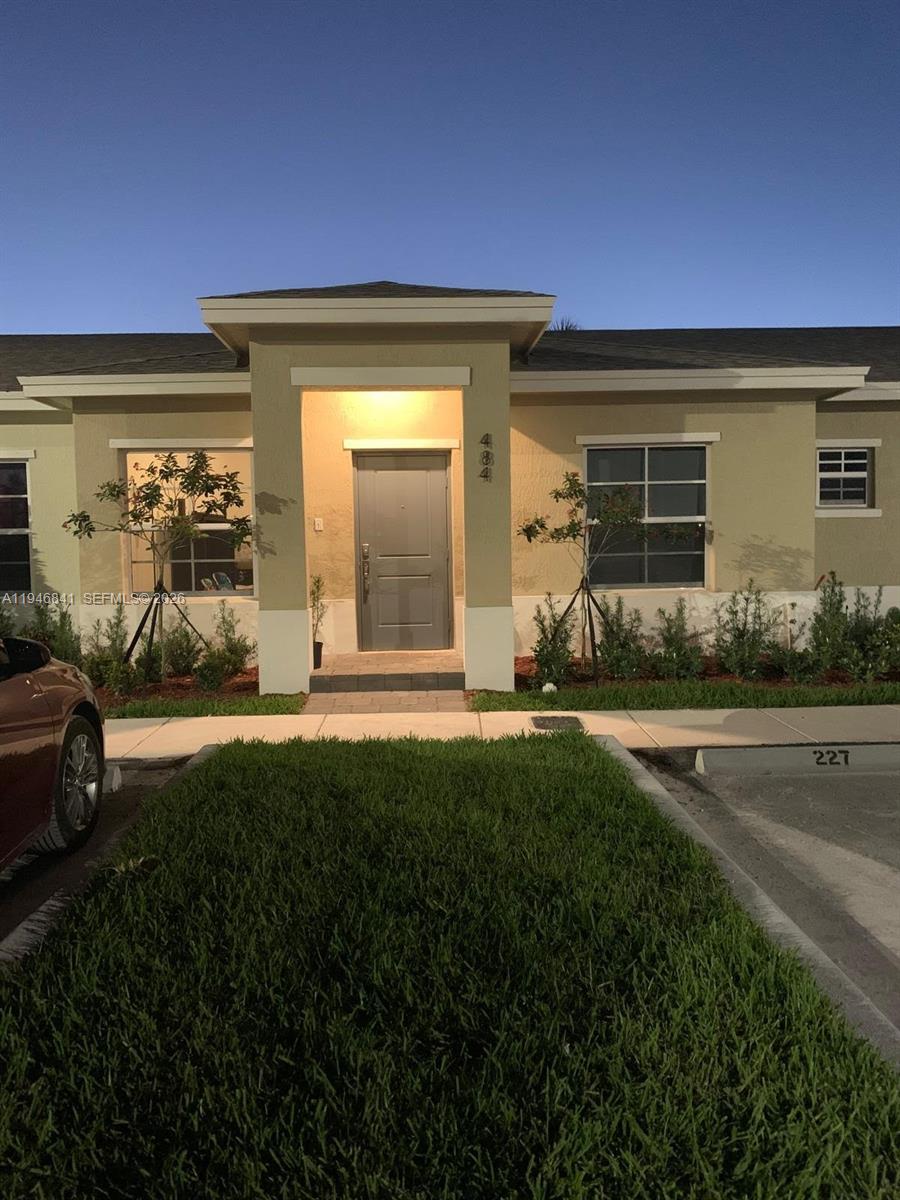 484 NE 4th Ave, Florida City FL 33034
