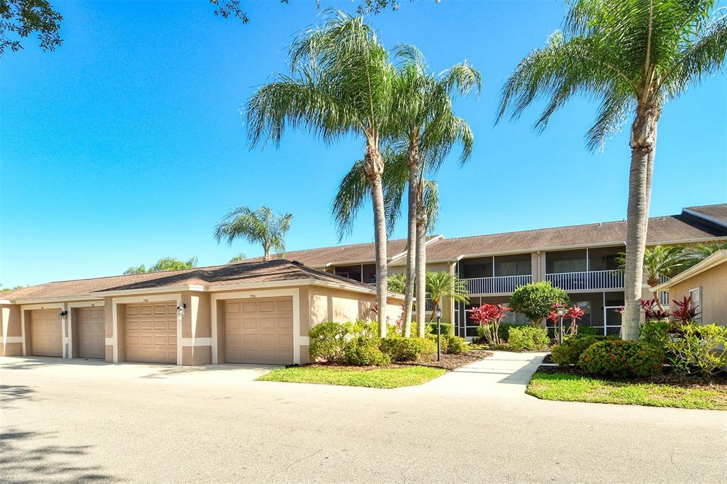 5271 MAHOGANY RUN AVENUE UNIT 712