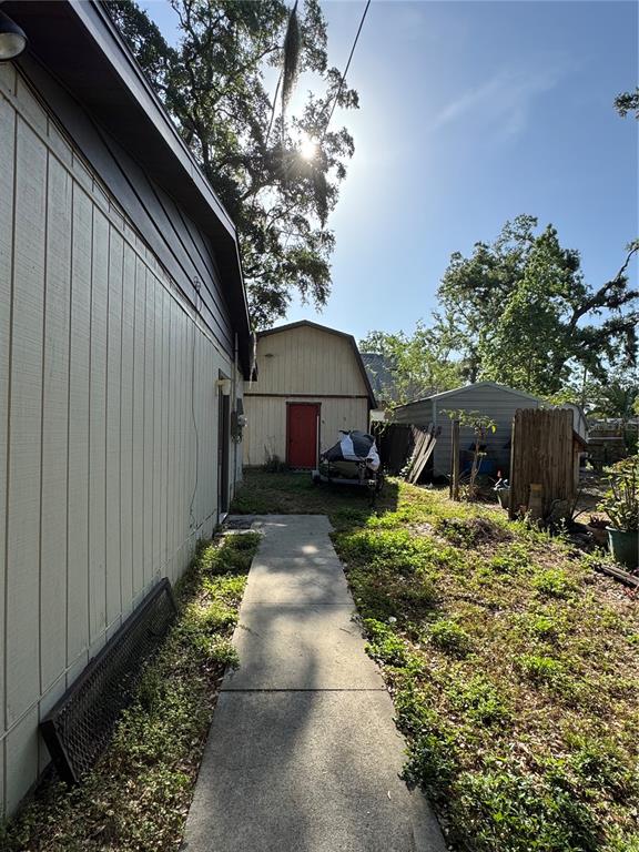 1703 N TAYLOR ROAD, BRANDON, FL — photo 4 of 30