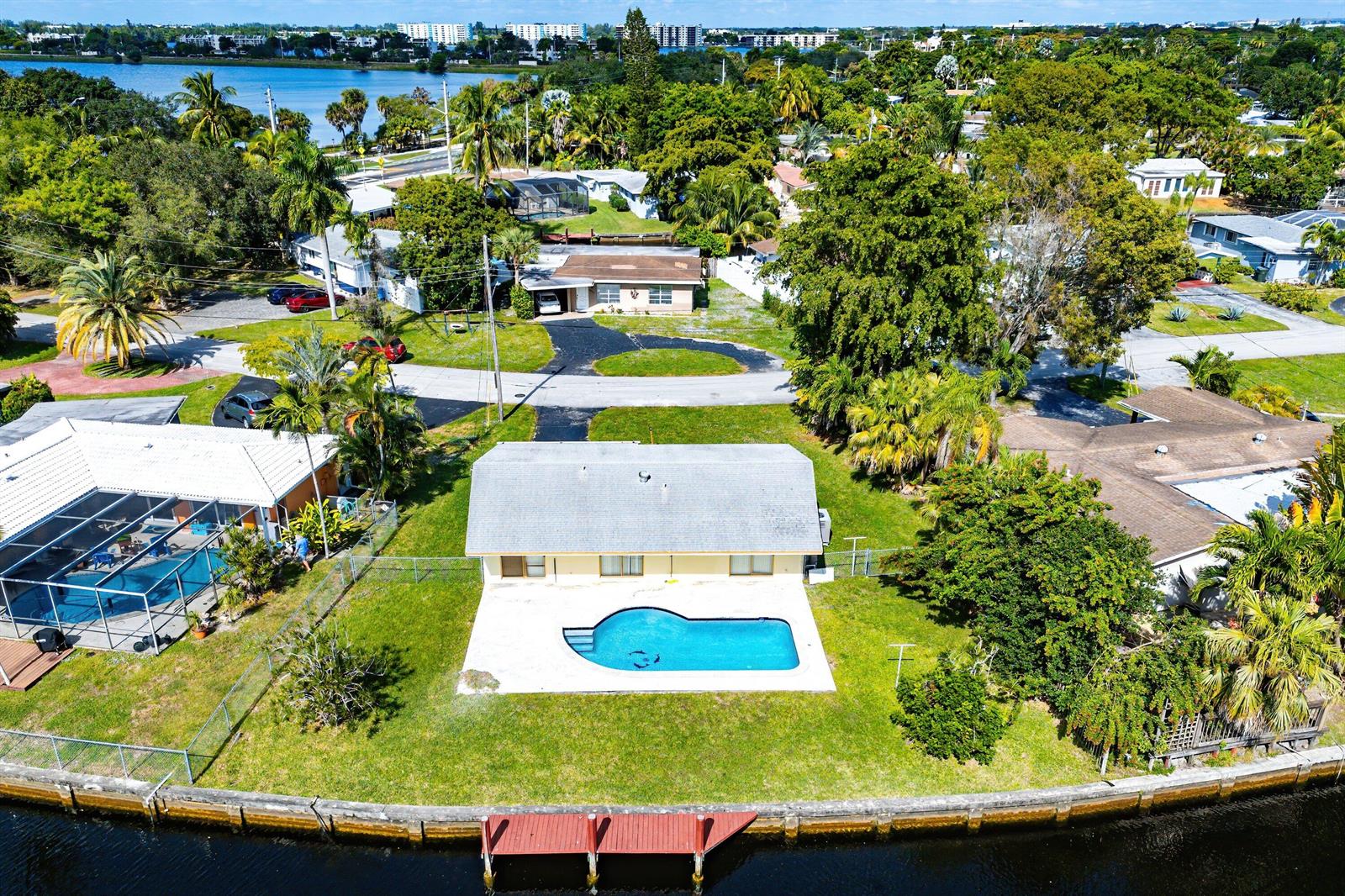 2000 NW 33rd Court, Oakland Park FL 33309