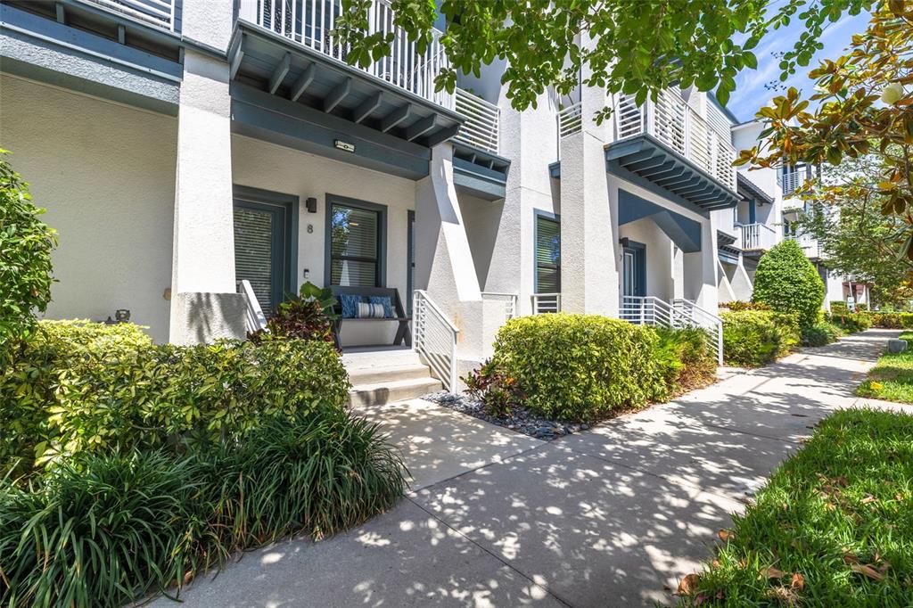 946 HIGHLAND AVENUE UNIT 8