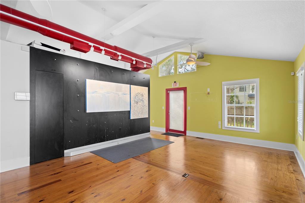 1950 ADAMS LANE, SARASOTA, FL — photo 3 of 18