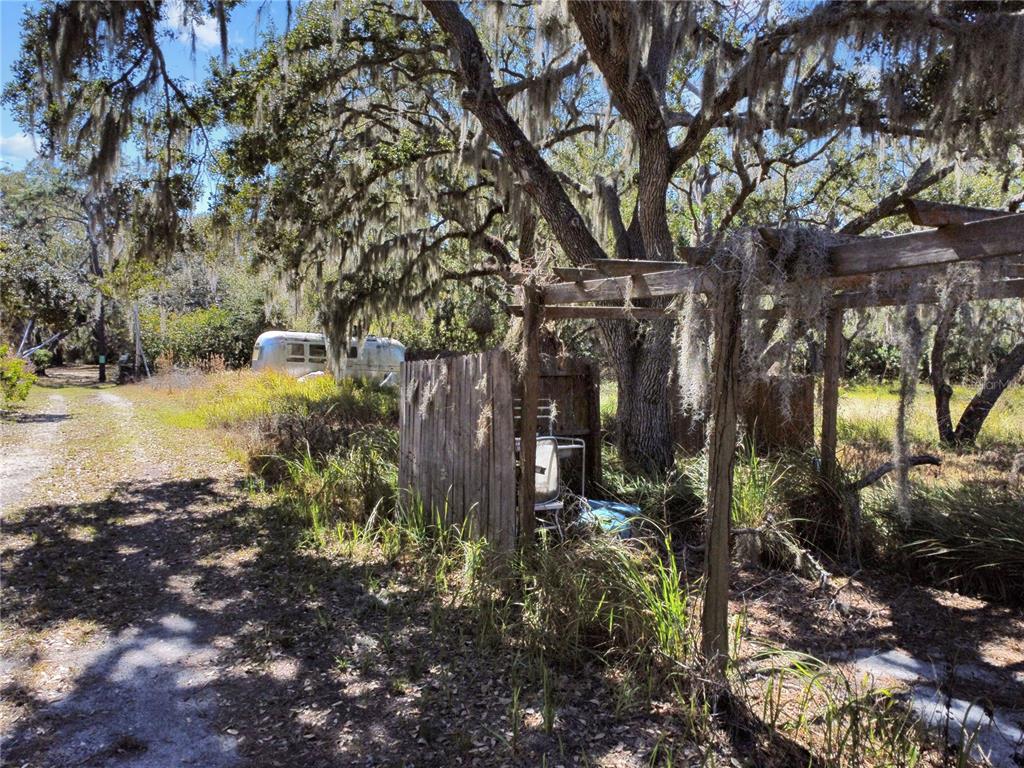 12111 FRED DRIVE, RIVERVIEW, FL — photo 3 of 24
