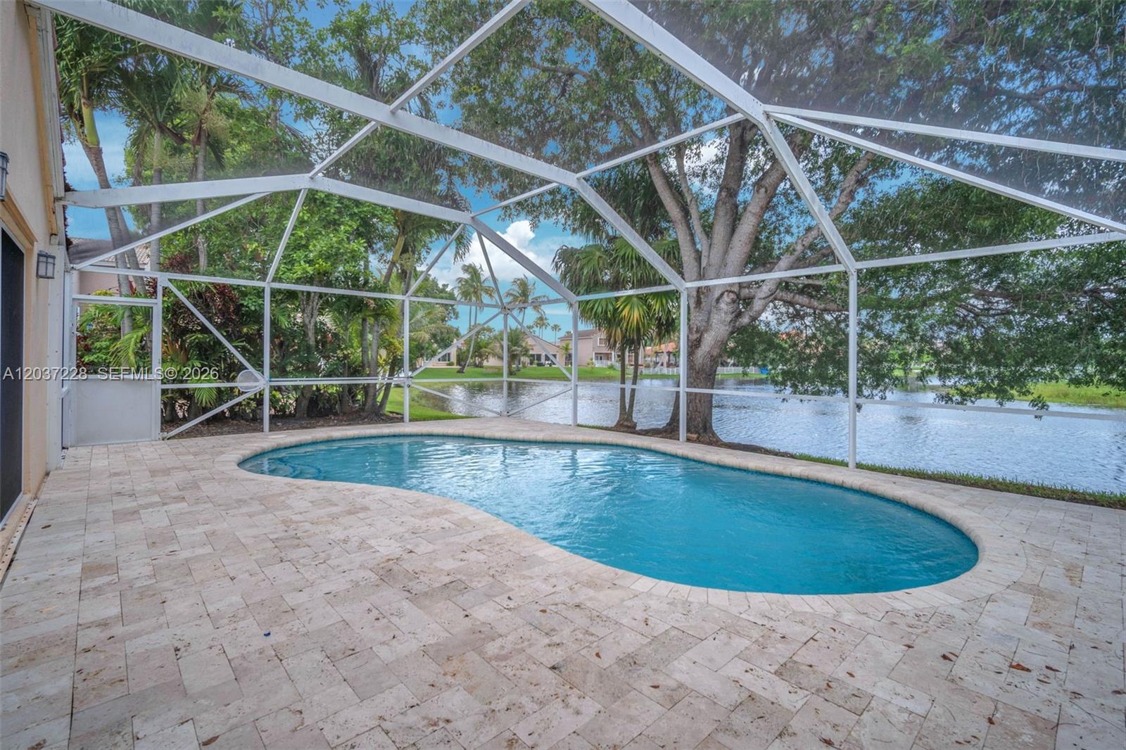 467 SW 191st Terrace, Pembroke Pines FL 33029