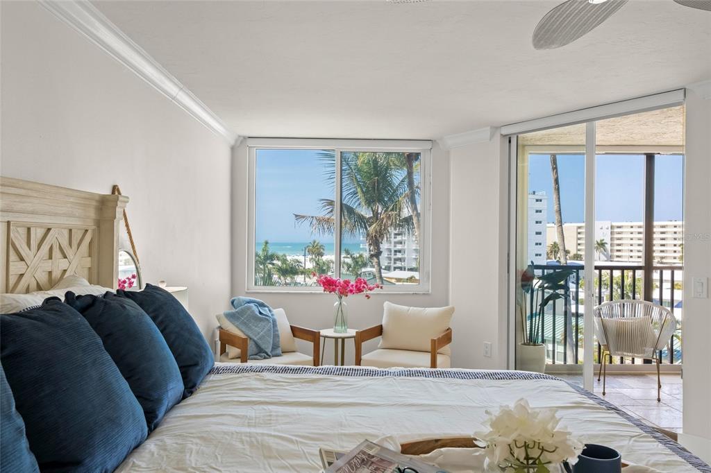 5880 MIDNIGHT PASS ROAD UNIT 511, SARASOTA, FL — photo 4 of 30