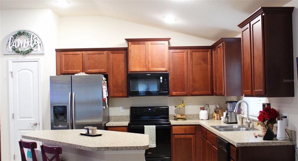 826 LANDMARK HILLS DRIVE, HAINES CITY, FL — photo 4 of 24