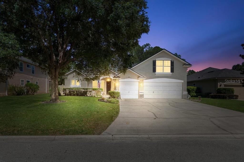 2114 THORN HOLLOW COURT