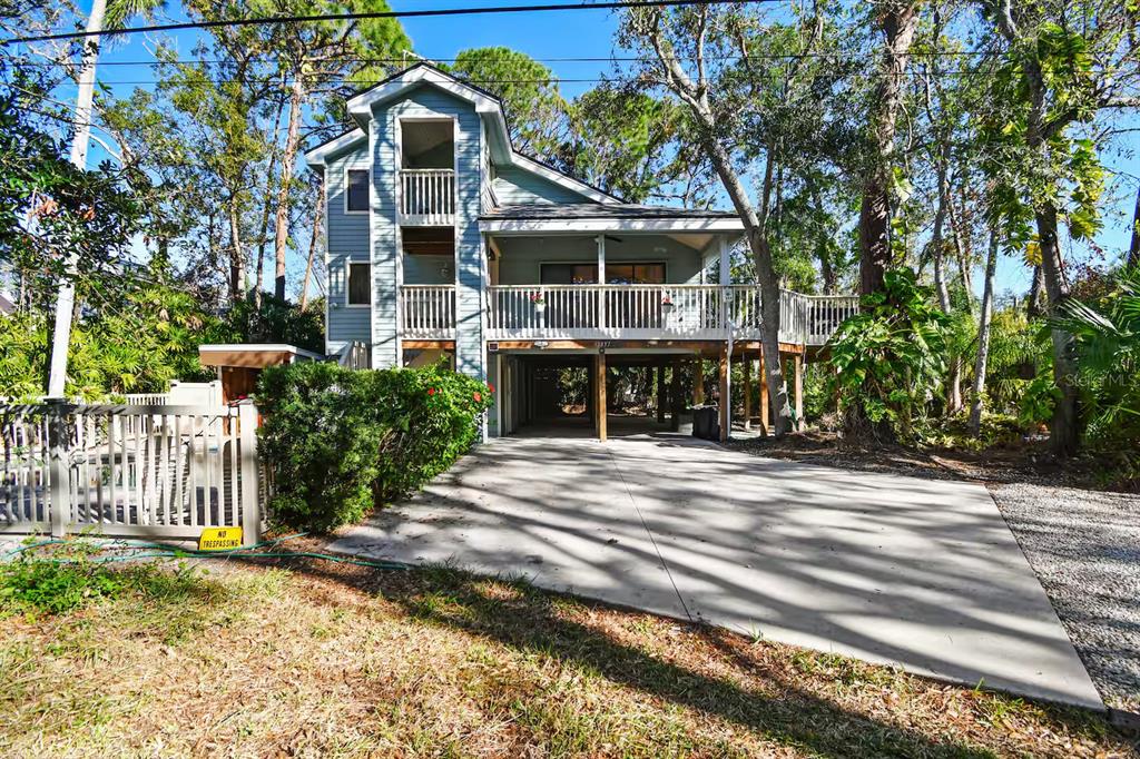 13837 76TH AVENUE, SEMINOLE, FL — photo 2 of 30