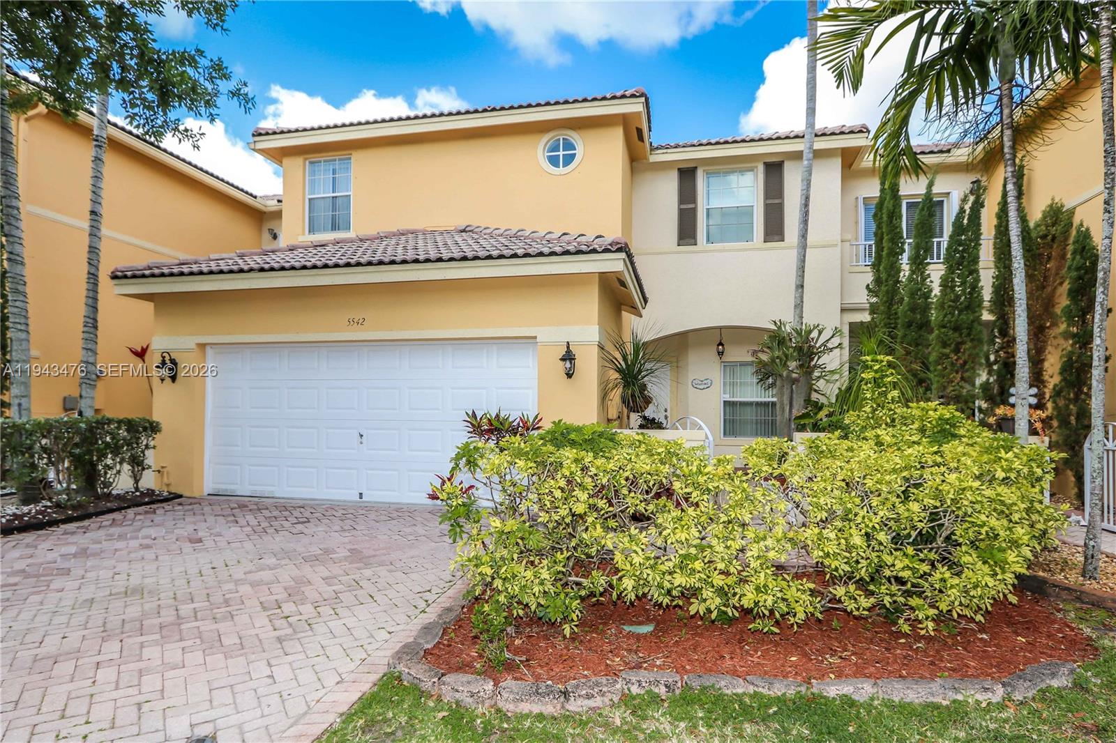 5542 NW 112th Ct, Doral FL 33178