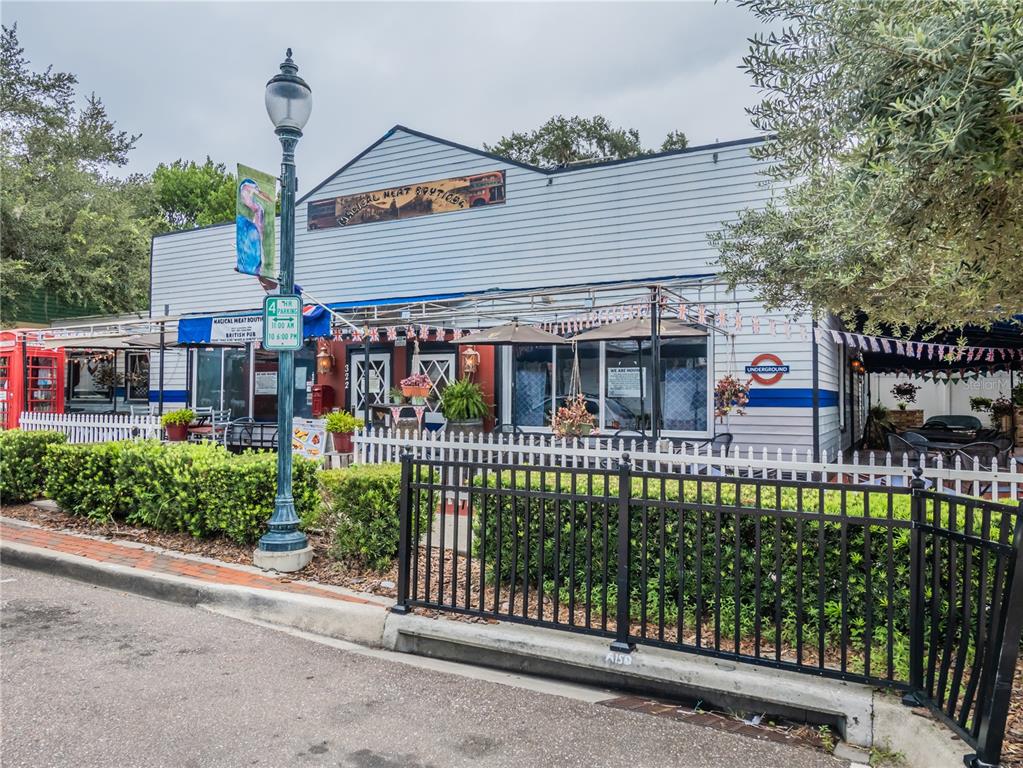 322 N ALEXANDER STREET