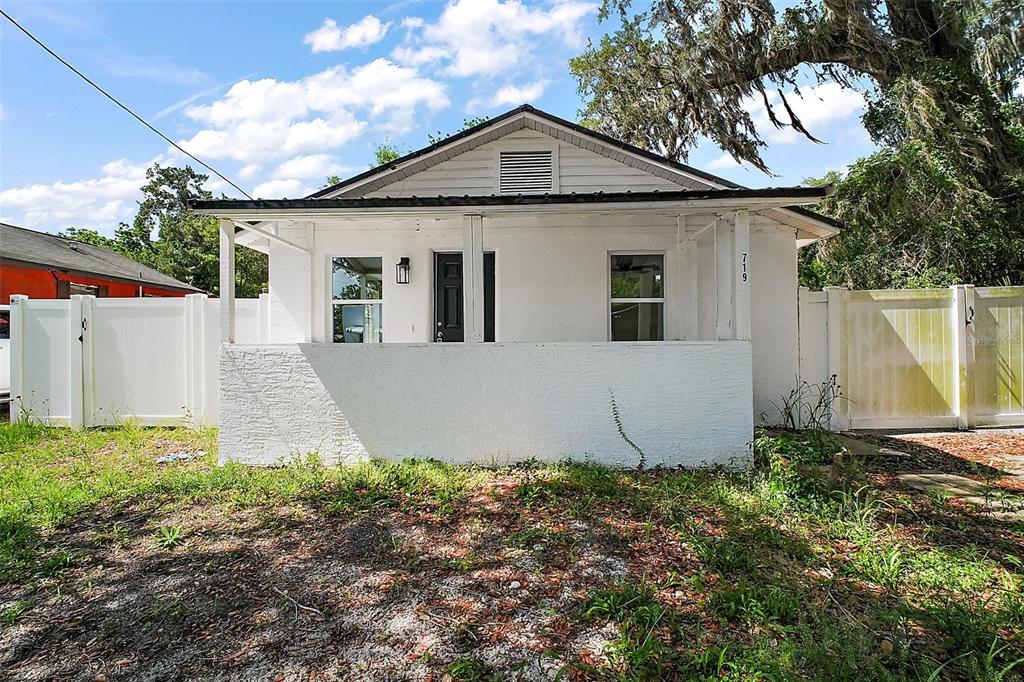 719 NW 8TH STREET