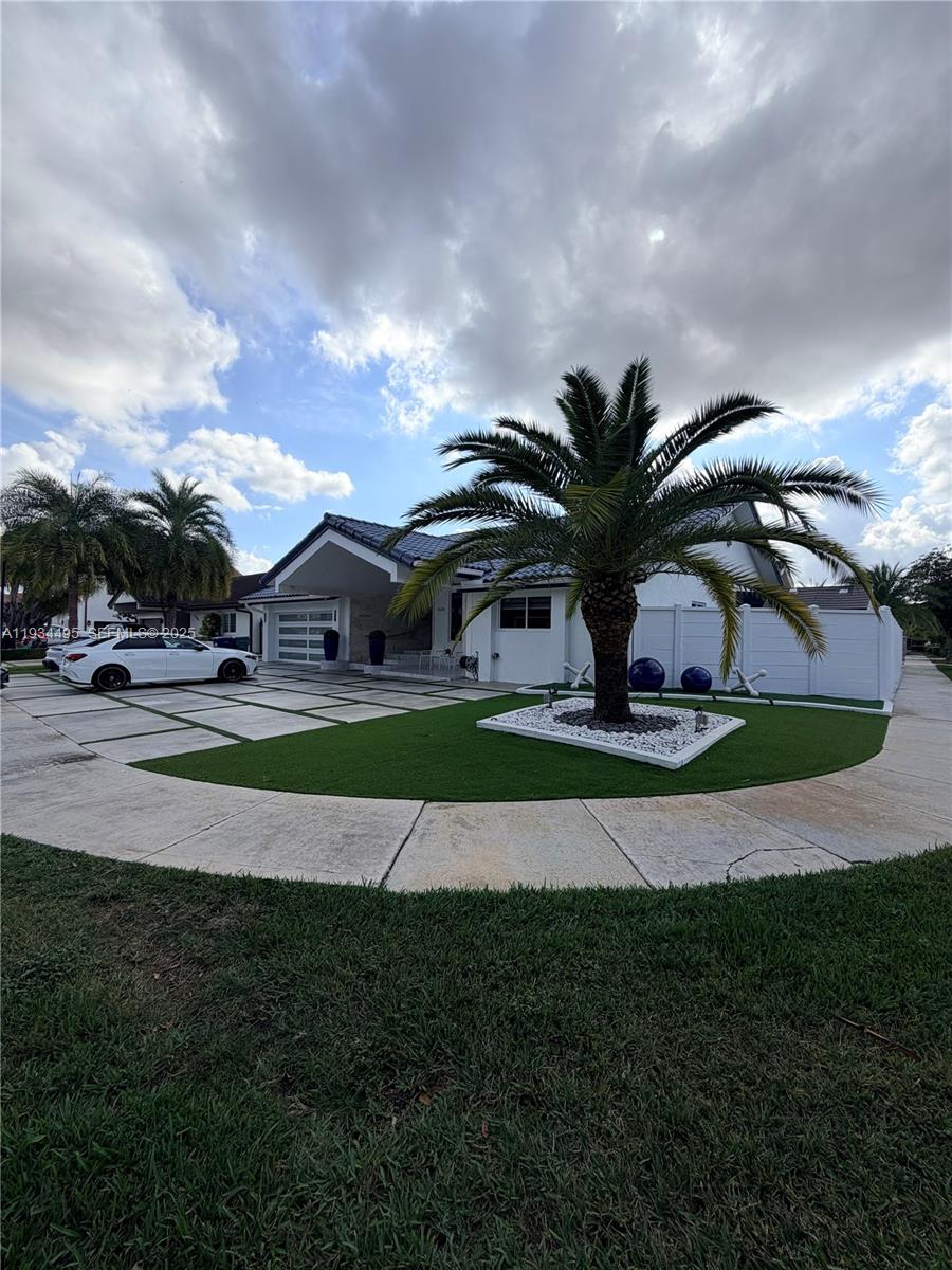 14280 SW 36th St, Miami FL 33175