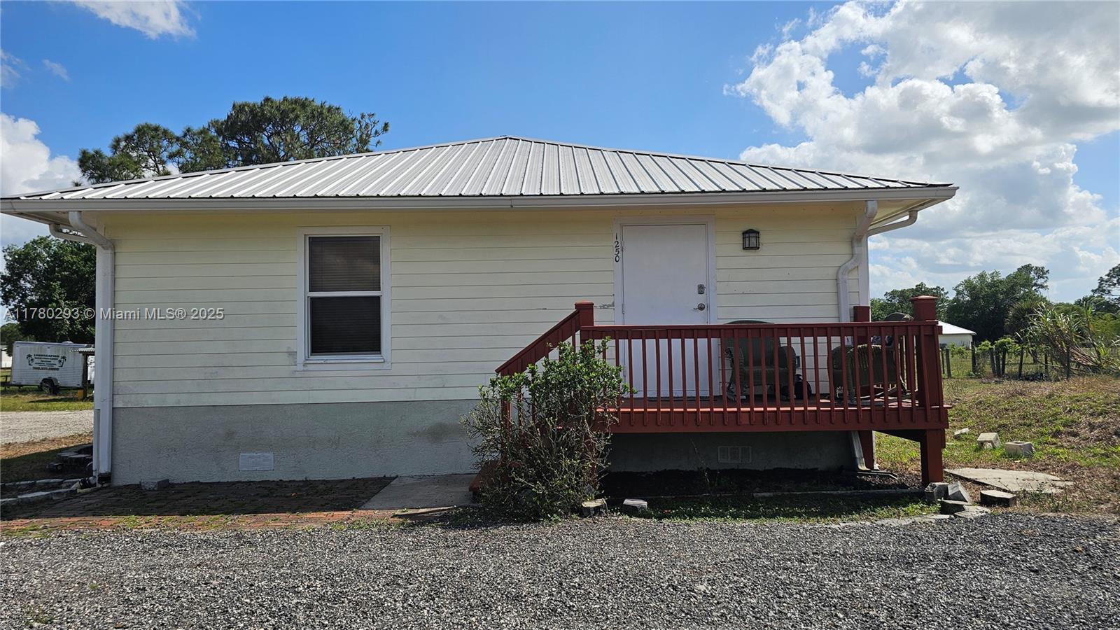 1250 Naples Avenue, Clewiston FL 33440