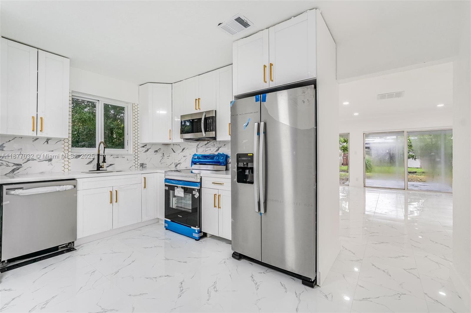 4731 NW 12th St, Lauderhill FL 33313