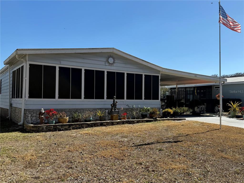 805 OAK BOULEVARD