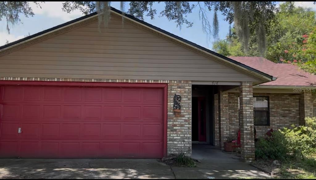 418 BERWICK CIRCLE