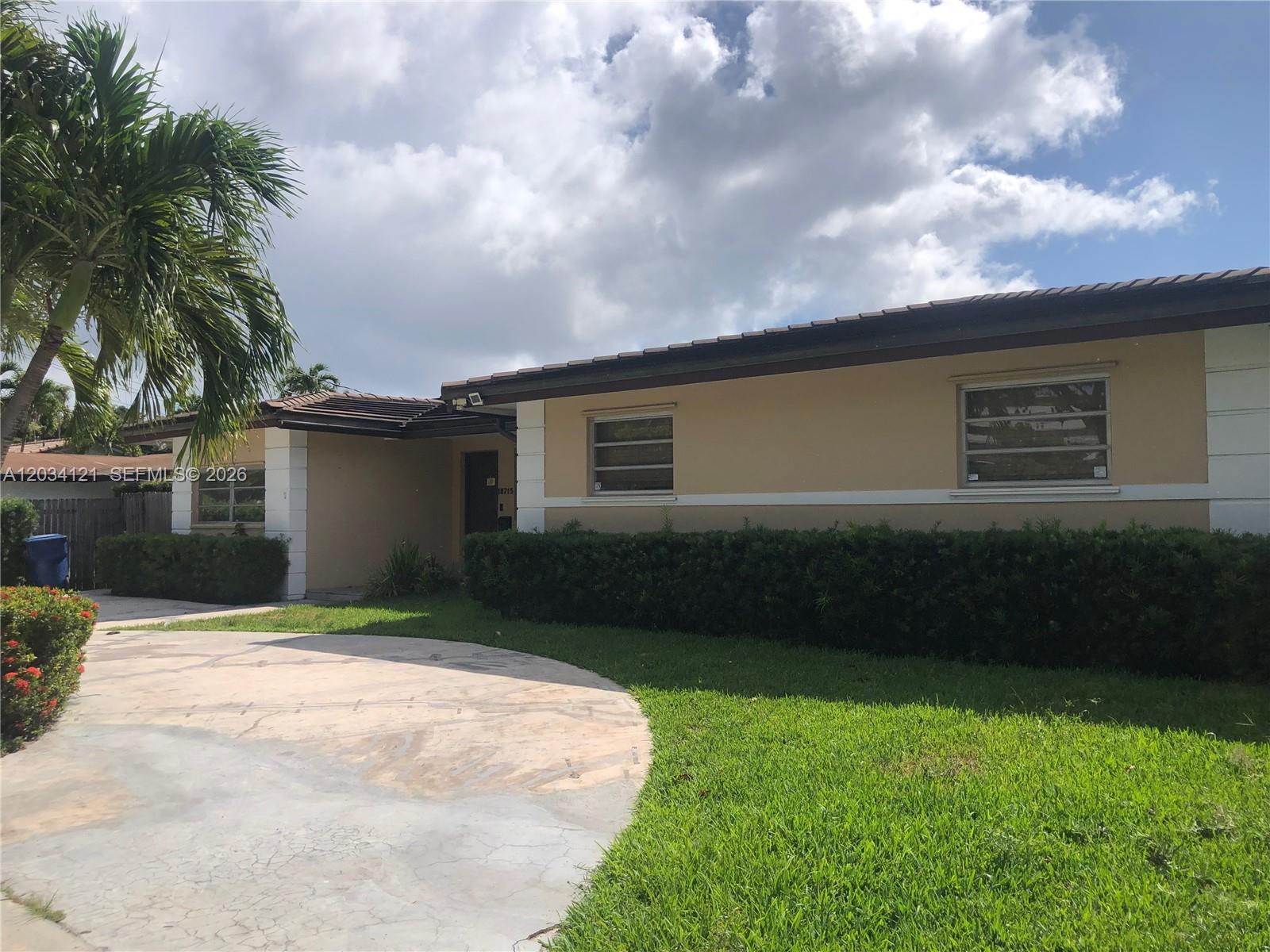 18715 NE 18th Ave, Miami FL 33179