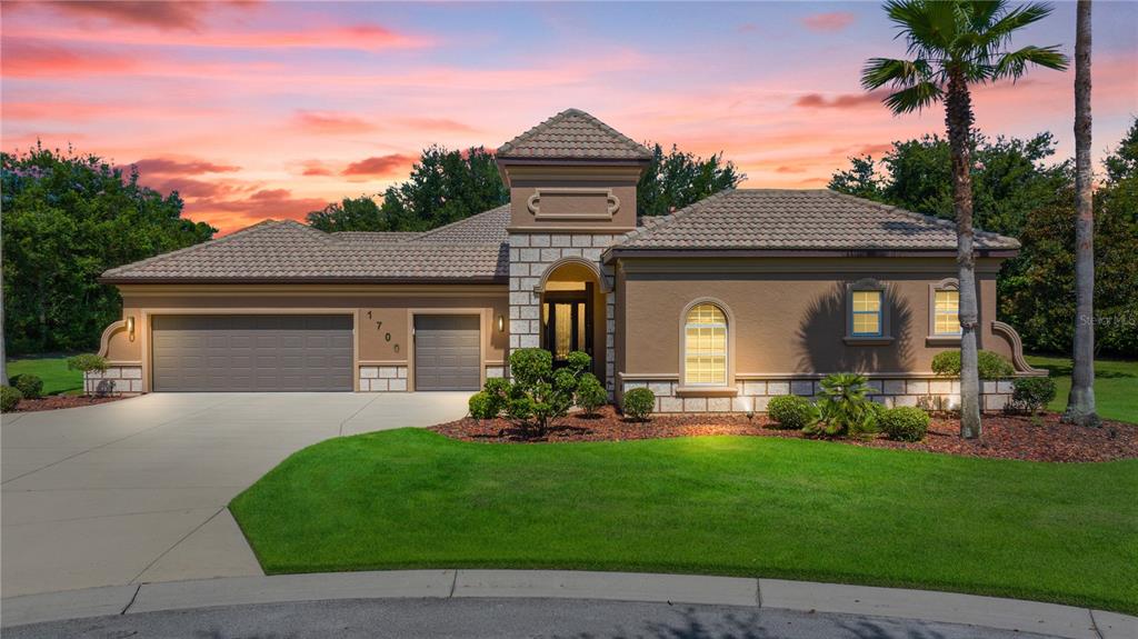 1700 N EAGLE RIDGE PATH
