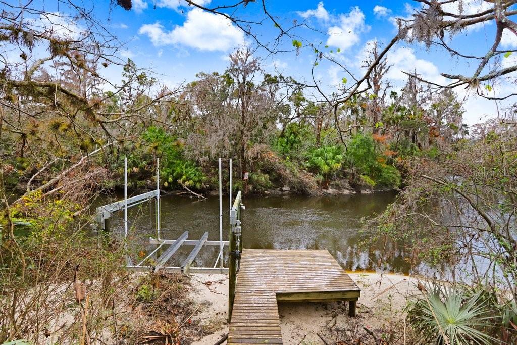 4872 RAMBLING RIVER ROAD, BRANDON, FL — photo 2 of 29