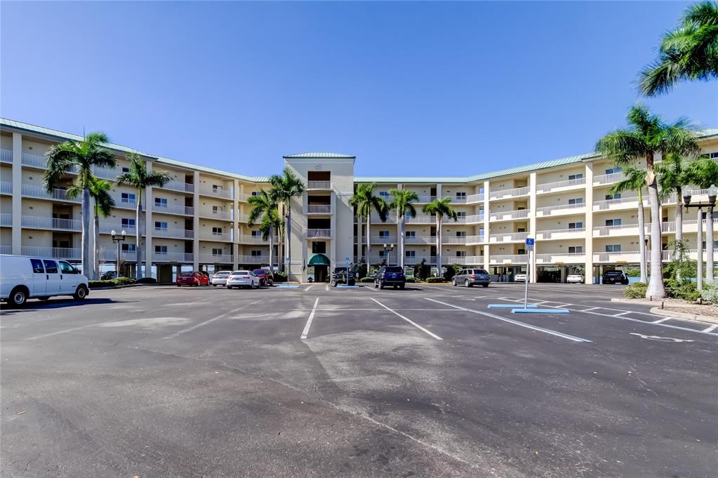 8800 BAY PINES BOULEVARD UNIT 220