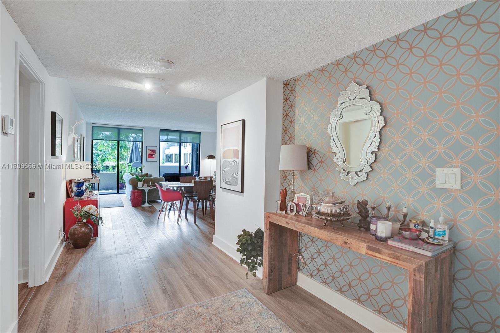 161 Crandon Blvd # 325, Key Biscayne FL 33149
