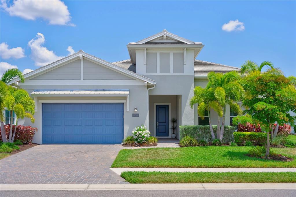 8154 REDONDA LOOP