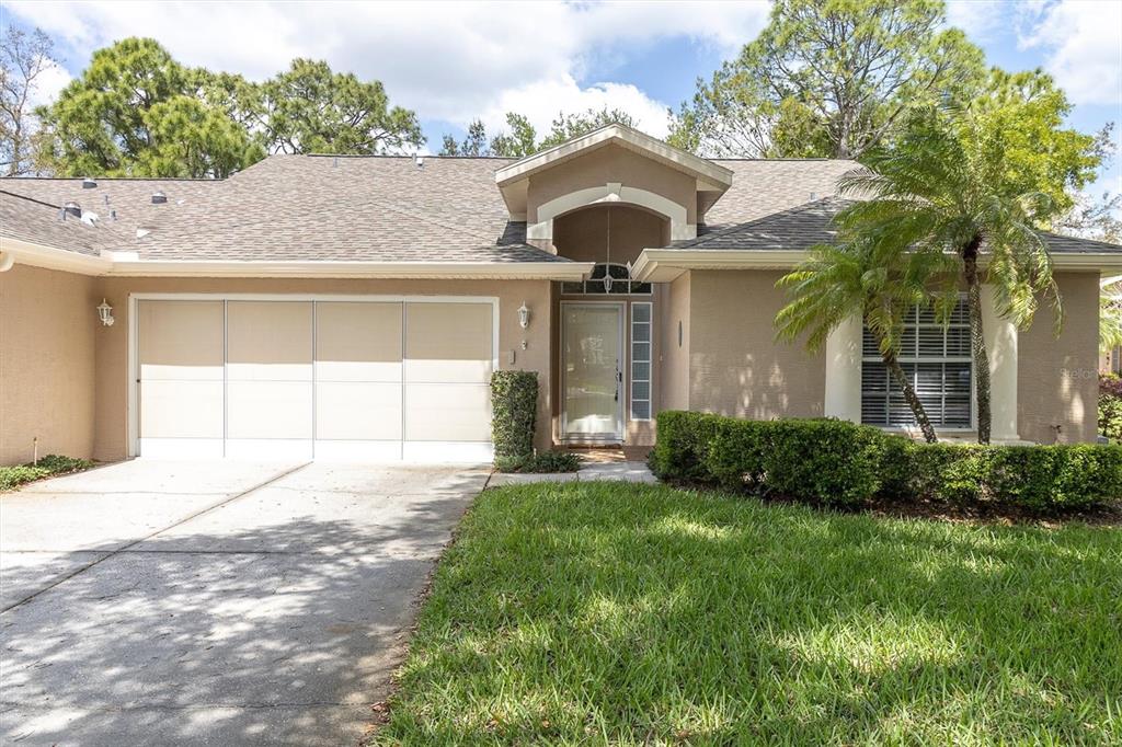 7527 MOORGATE COURT