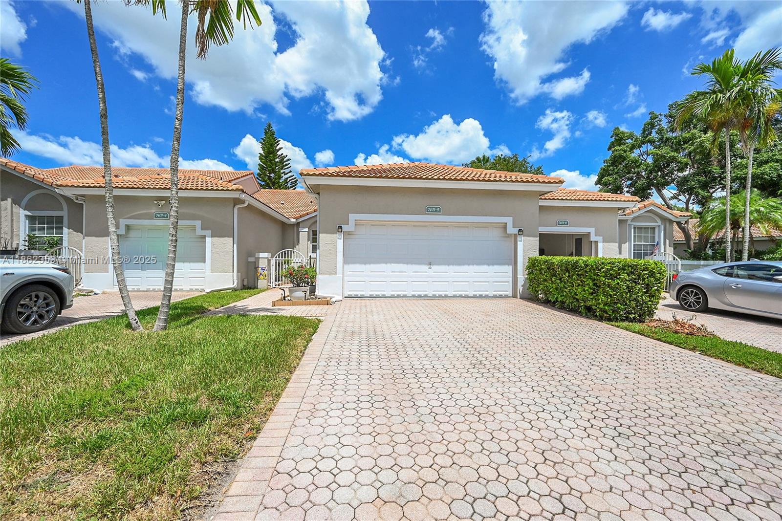 7401 S Aragon Blvd # 5, Sunrise FL 33313