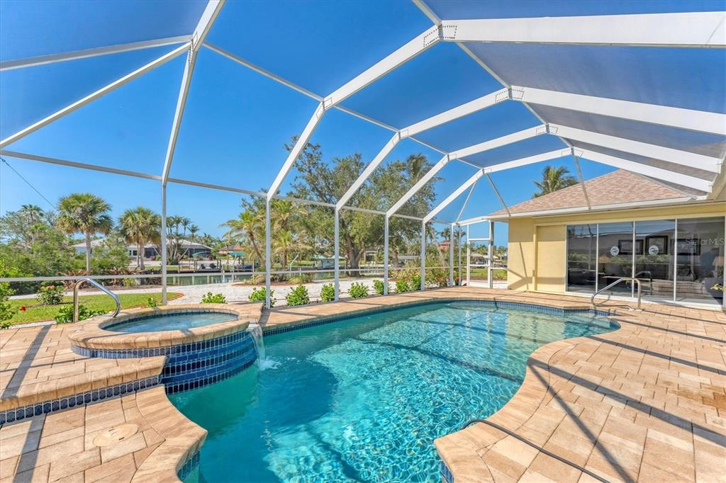 285 SPANIARDS ROAD, PLACIDA, FL — photo 3 of 30