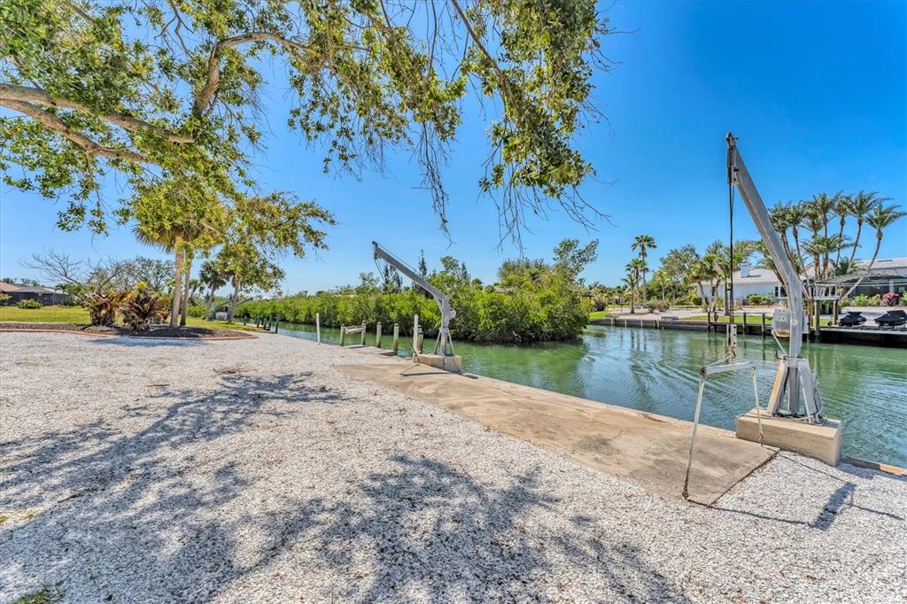 285 SPANIARDS ROAD, PLACIDA, FL — photo 5 of 30