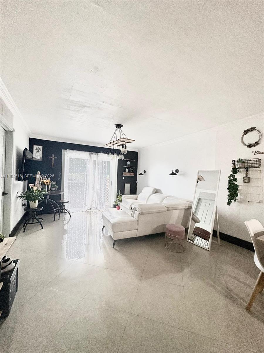 6175 W 20th Ave # 309, Hialeah FL 33012
