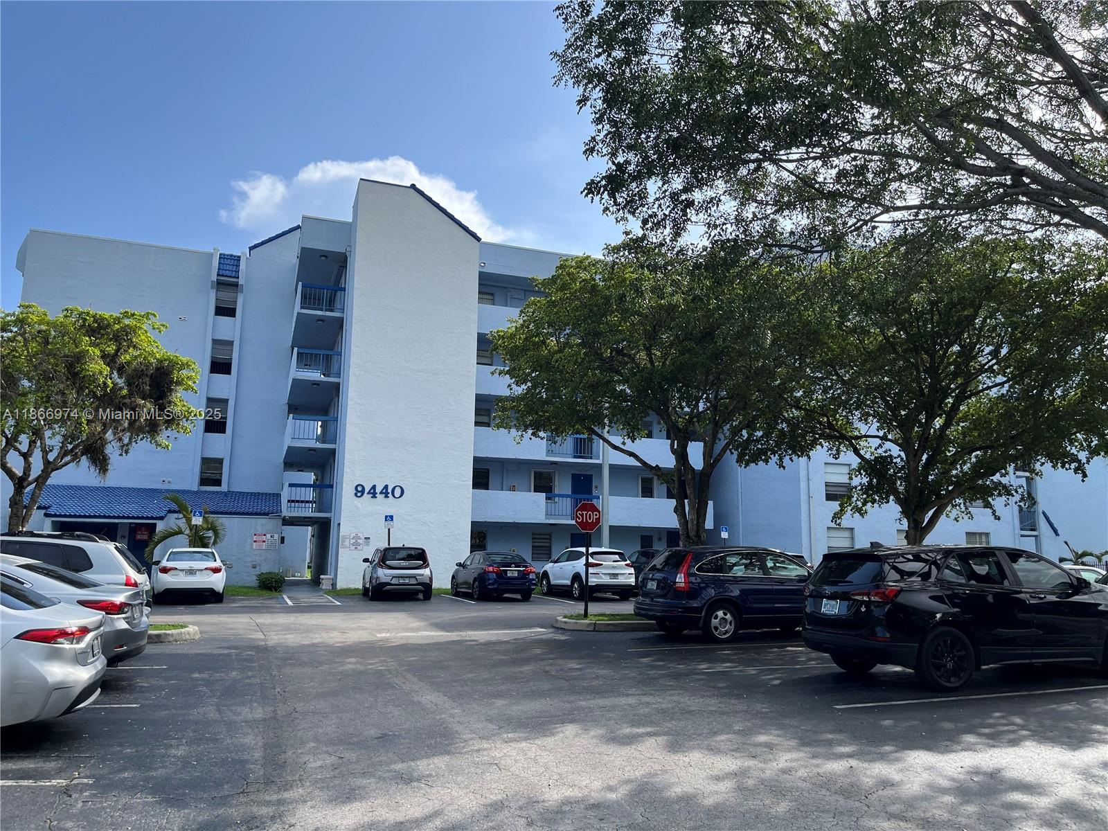 9440 Fontainebleau Blvd # 101, Miami FL 33172