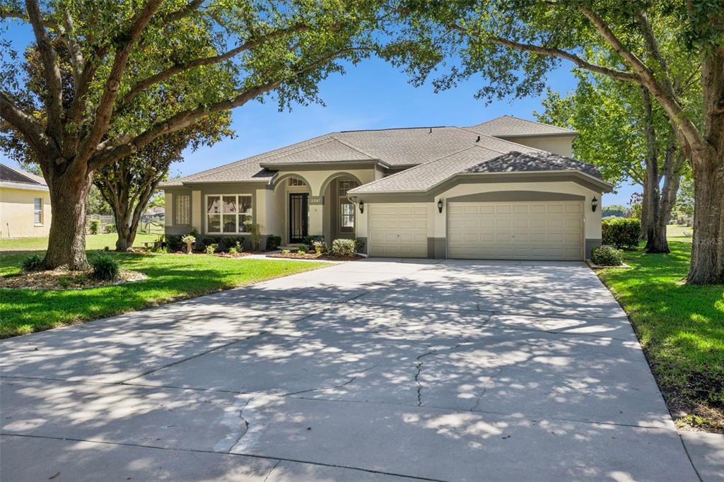 2347 WARREN WOODS DRIVE