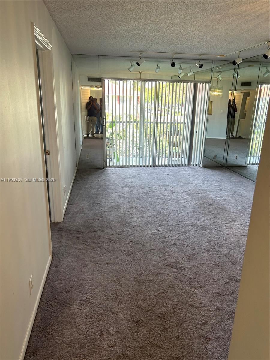 living area — CORAL SPRINGS, FL