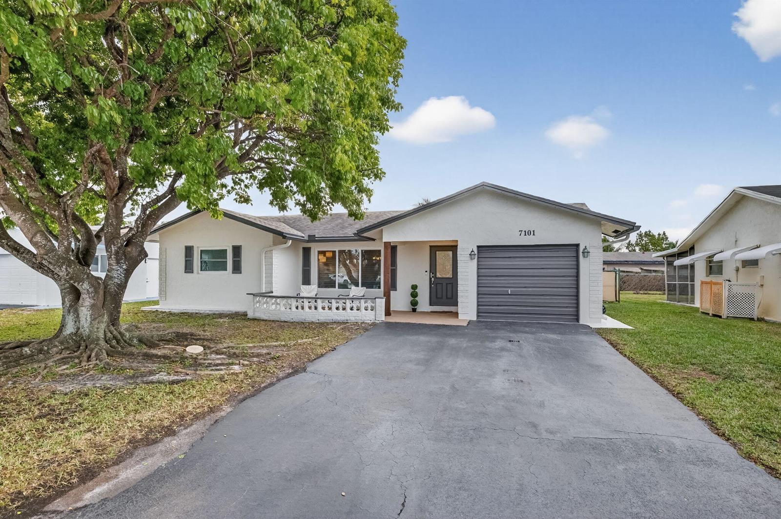 7101 NW 98th Terrace, Tamarac FL 33321