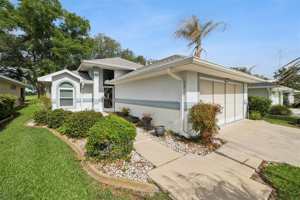 21733 ROYAL ST GEORGES LANE