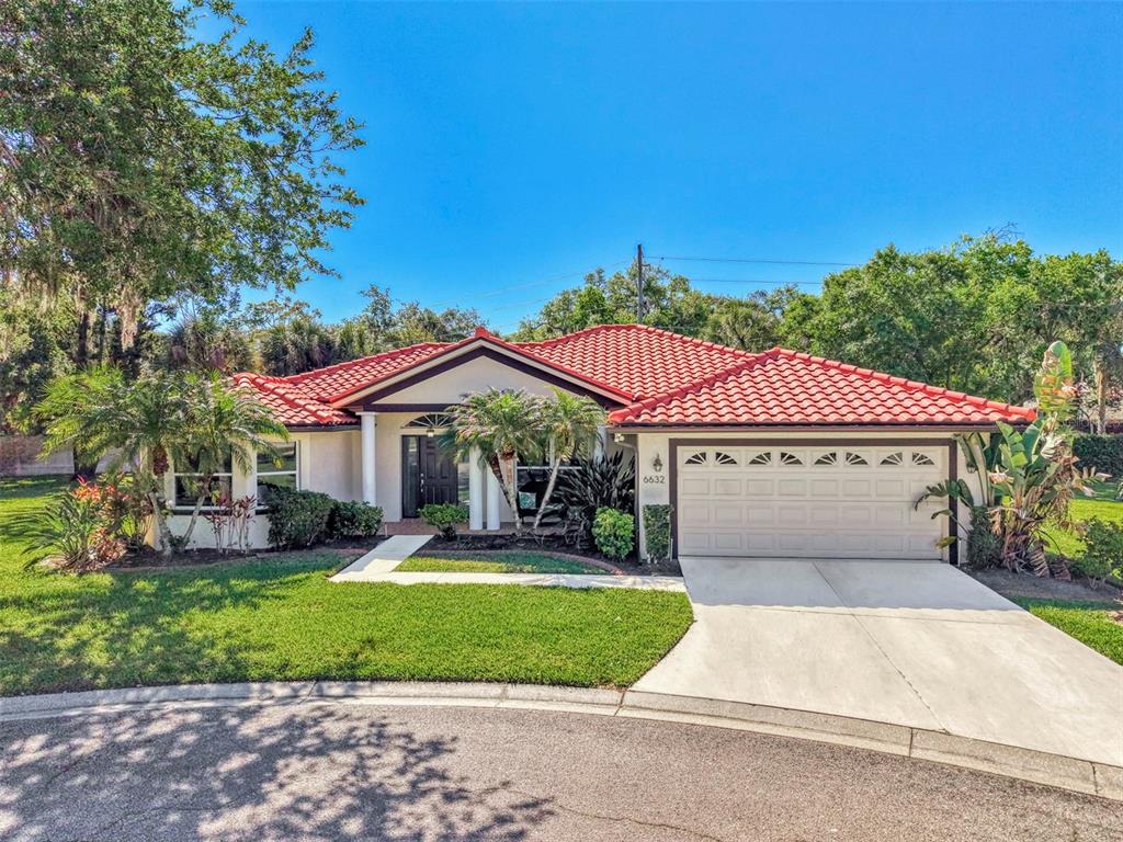 6632 DEERING CIRCLE
