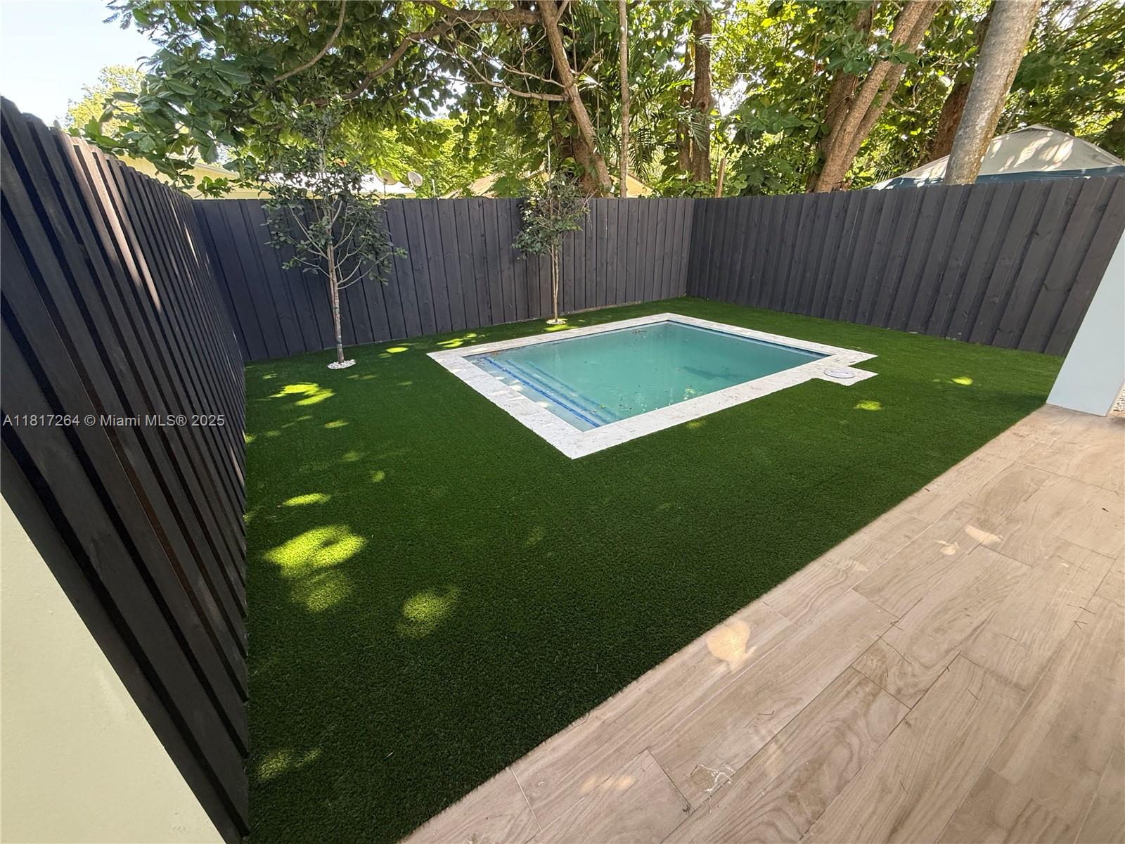 3614 Thomas Ave, Miami FL 33133