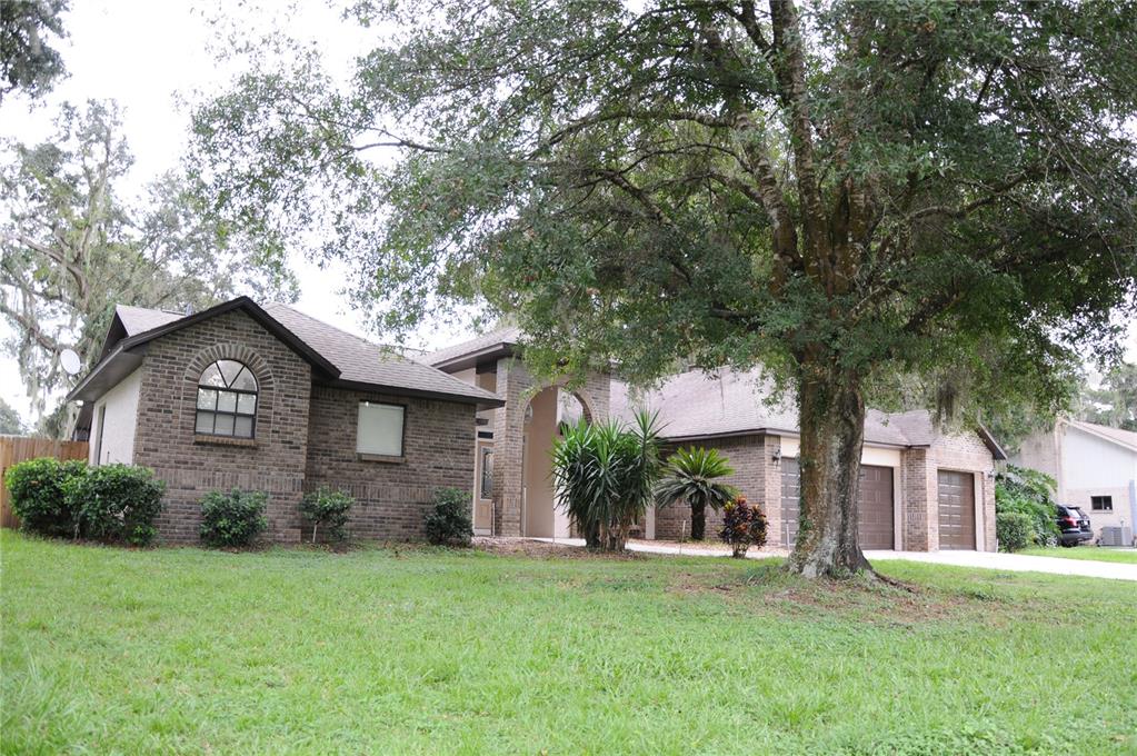2106 WHITLOCK PLACE, DOVER, FL — photo 5 of 30
