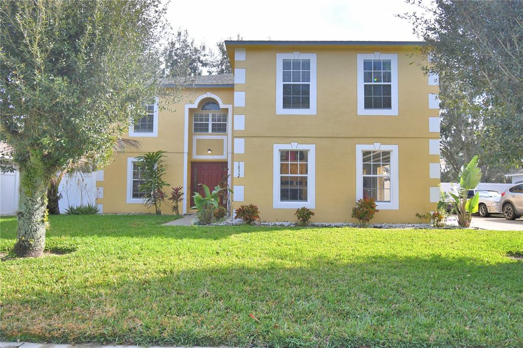 1832 ALAMBRA CIRCLE