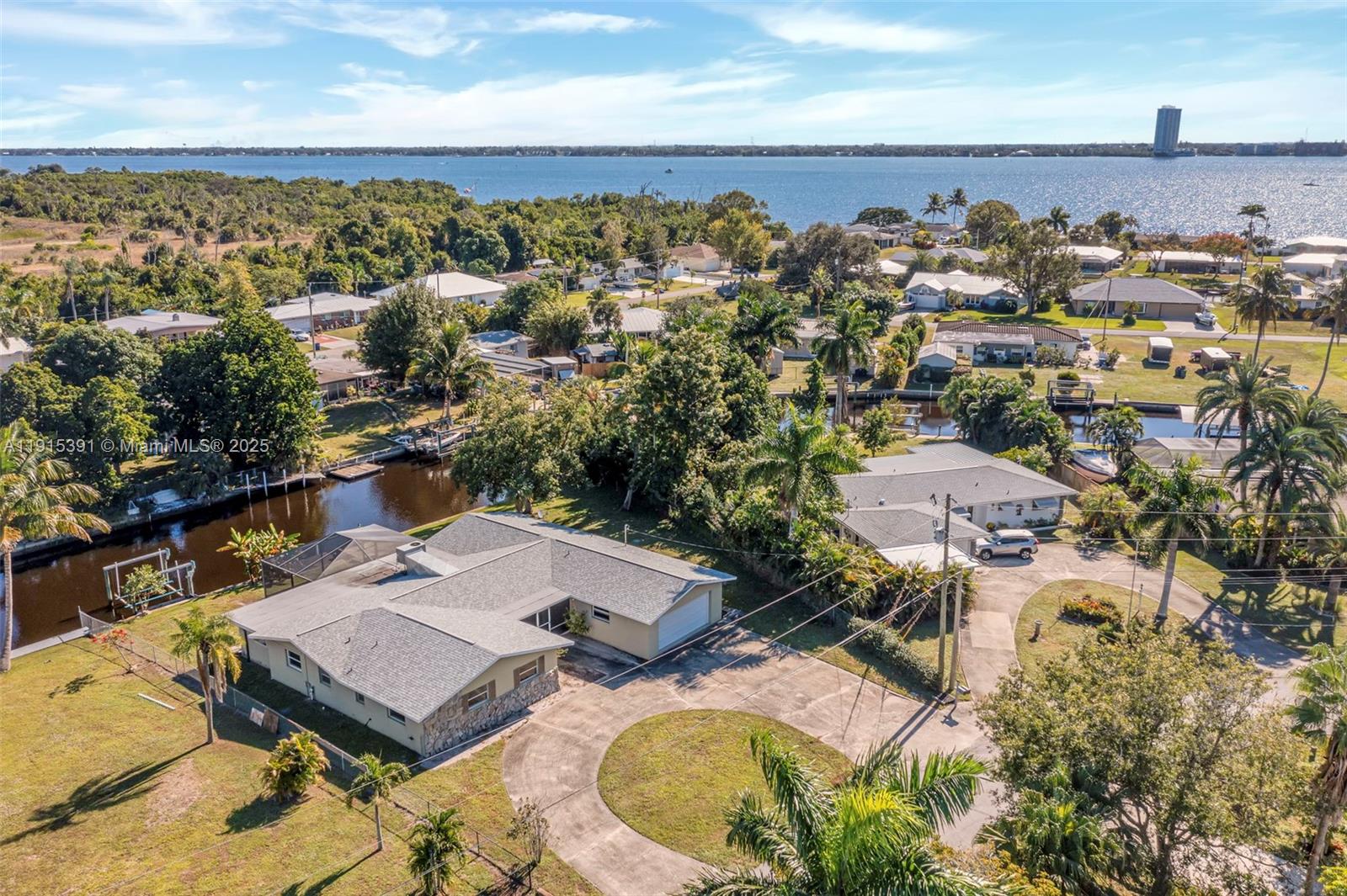 1366 Sunrise DR, Other City - In The State Of Florida FL 33917
